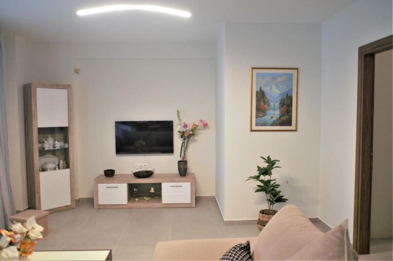 Poly'S Home 2 Ioannina Exterior photo